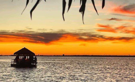 Pensacola Beach Sunset Tiki Cruise | Navarrebeach.com